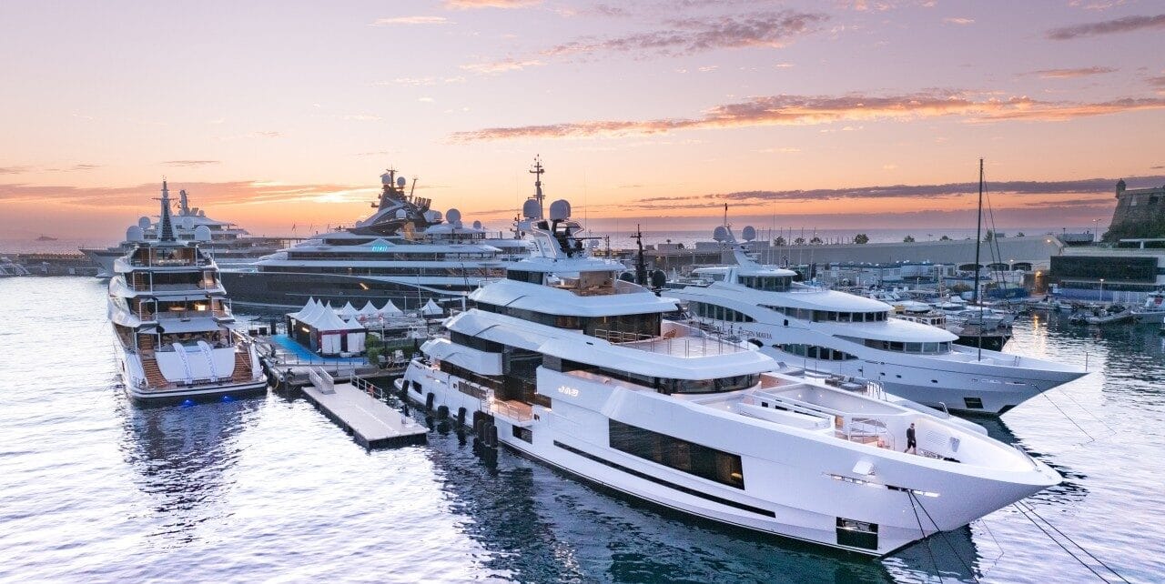 Dubai International Airport Advertising